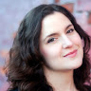 Meet your Posher, Esteli